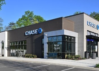 JPMorgan Chase Names Co-Presidents in Major Leadership Shake-Up, Intensifying Succession Speculation