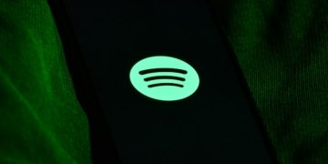 Spotify’s New In-Person QR Check Leaves Family Plan Users Scrambling, and Some Turn to Video Calls to Combat the Change