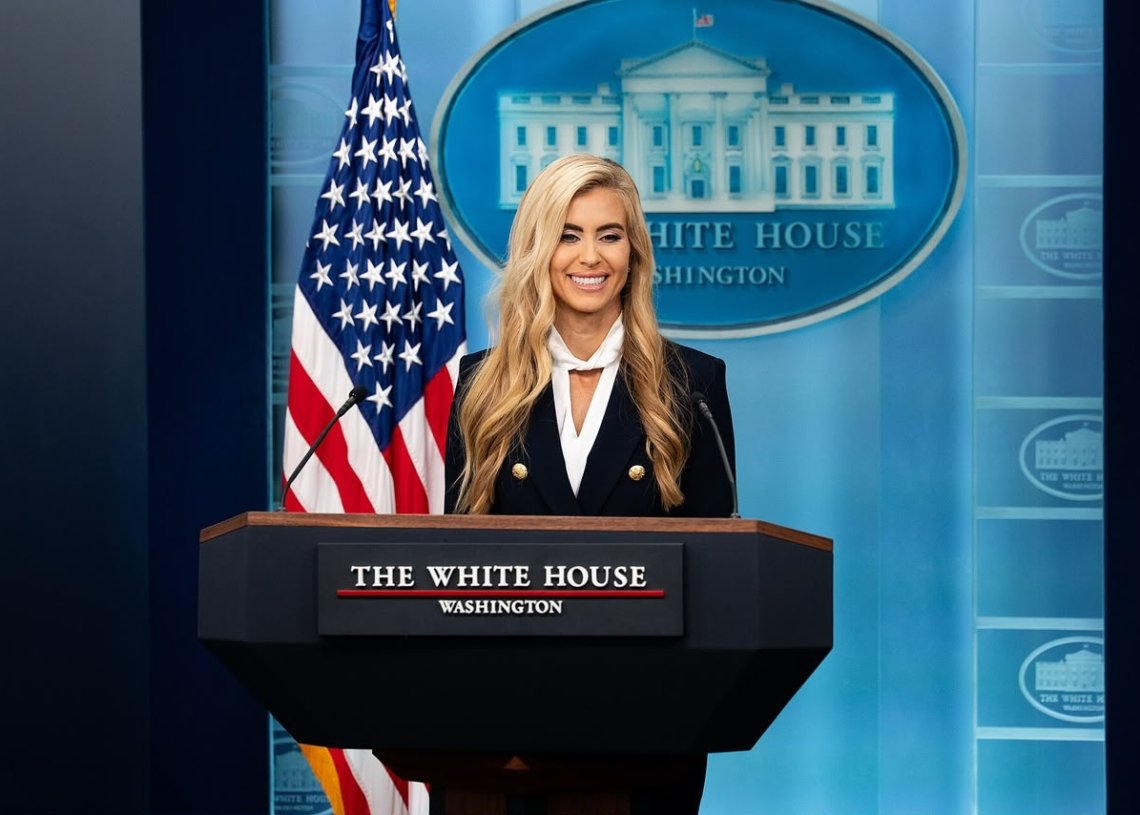 New White House Press Secretary Resigns Only 5 Days After Taking the Role
