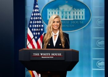 New White House Press Secretary Resigns Only 5 Days After Taking the Role